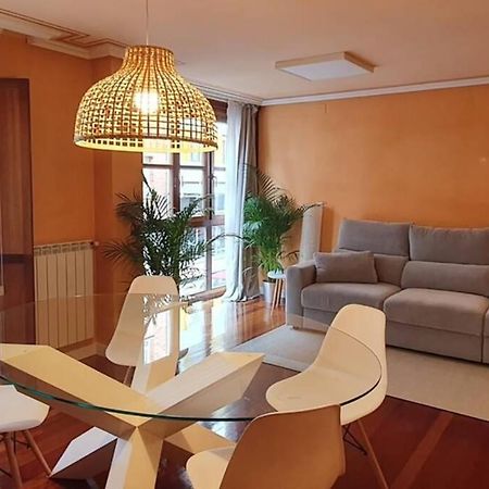 Centrico Apto Cangas De Onis, Cerca Puente Romano Apartment Bagian luar foto