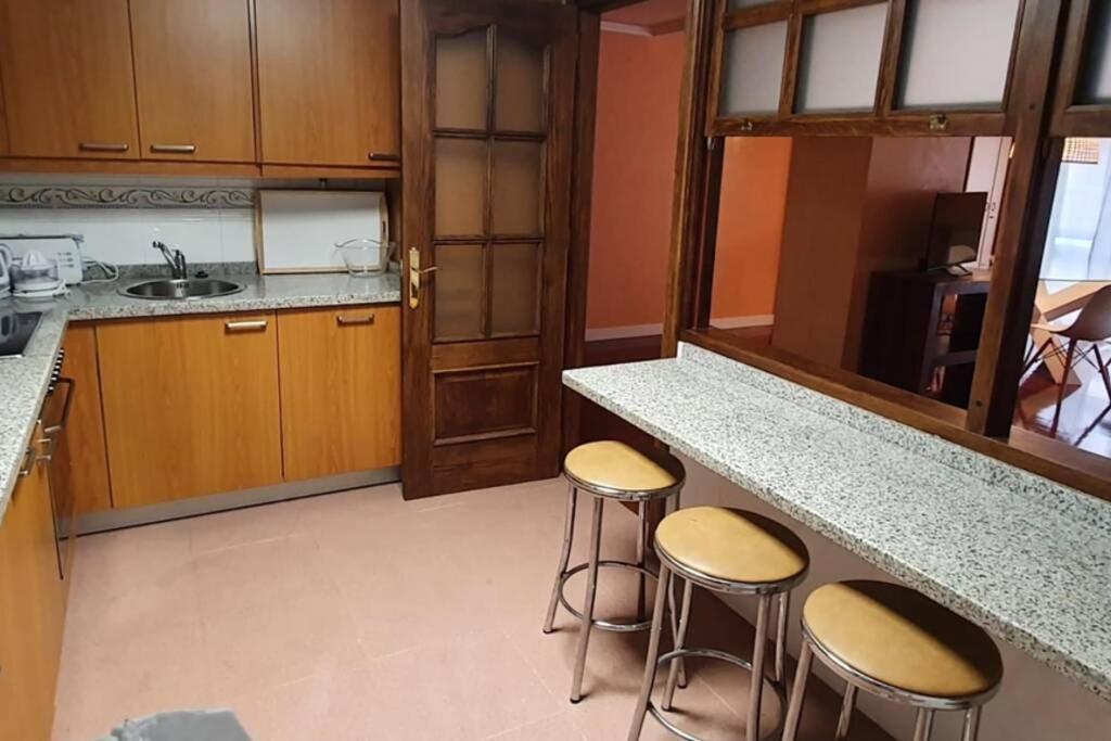 Centrico Apto Cangas De Onis, Cerca Puente Romano Apartment Bagian luar foto