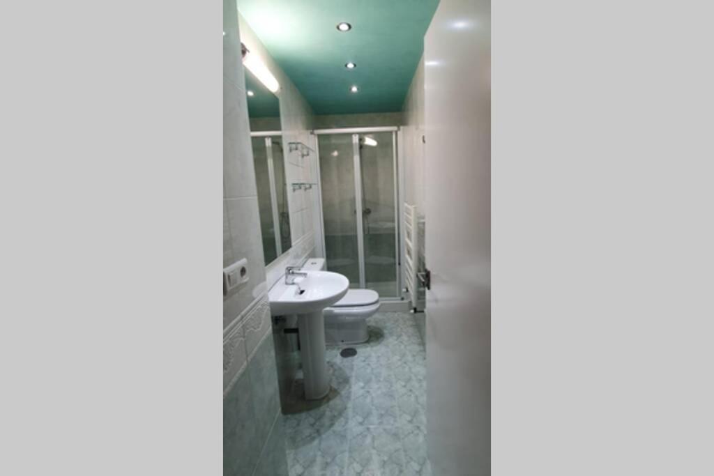Centrico Apto Cangas De Onis, Cerca Puente Romano Apartment Bagian luar foto