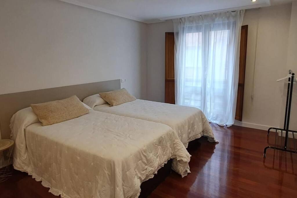 Centrico Apto Cangas De Onis, Cerca Puente Romano Apartment Bagian luar foto